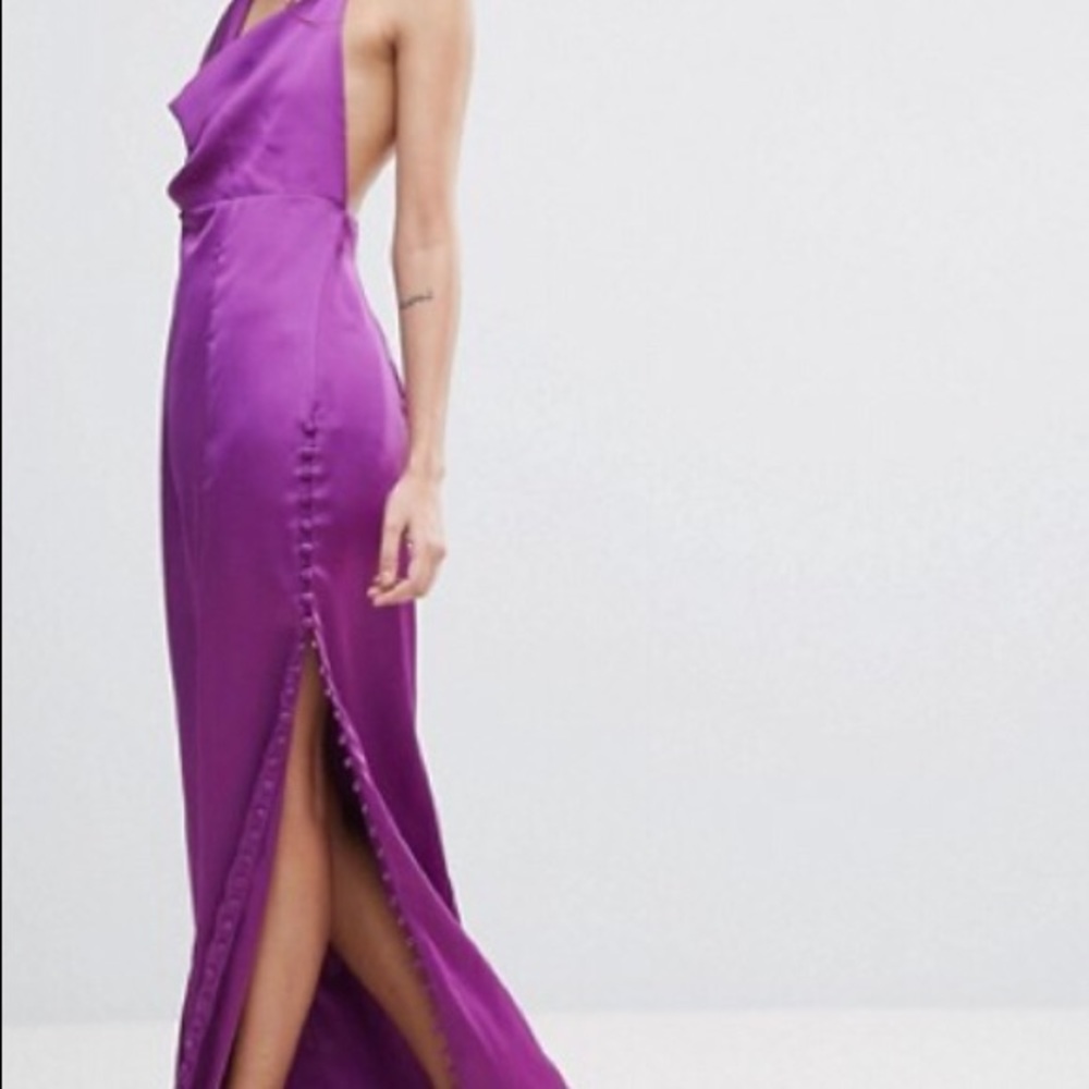 Fame and Partners gown - Picture 7 of 7